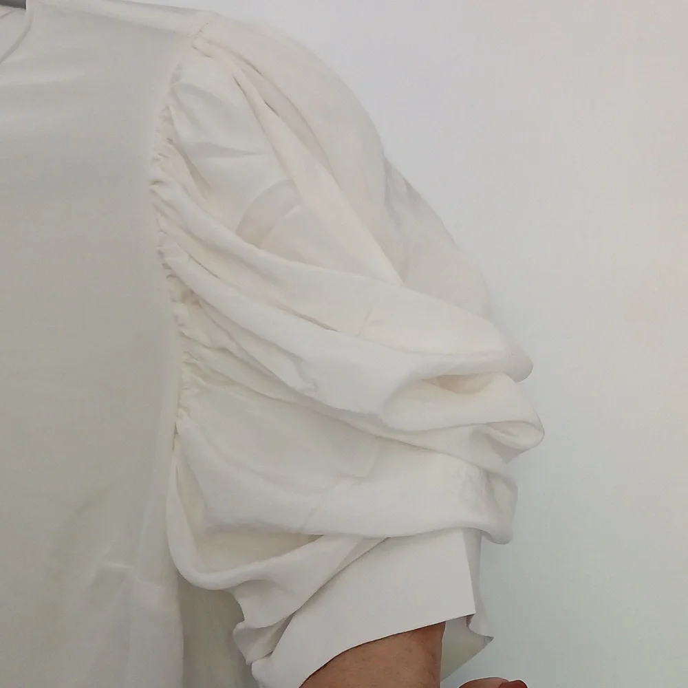 Zara Cream Ruched Puff Sleeve Blouse